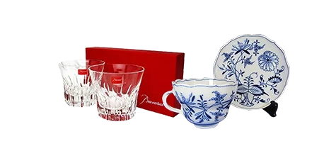 Fine kitchenware and tableware