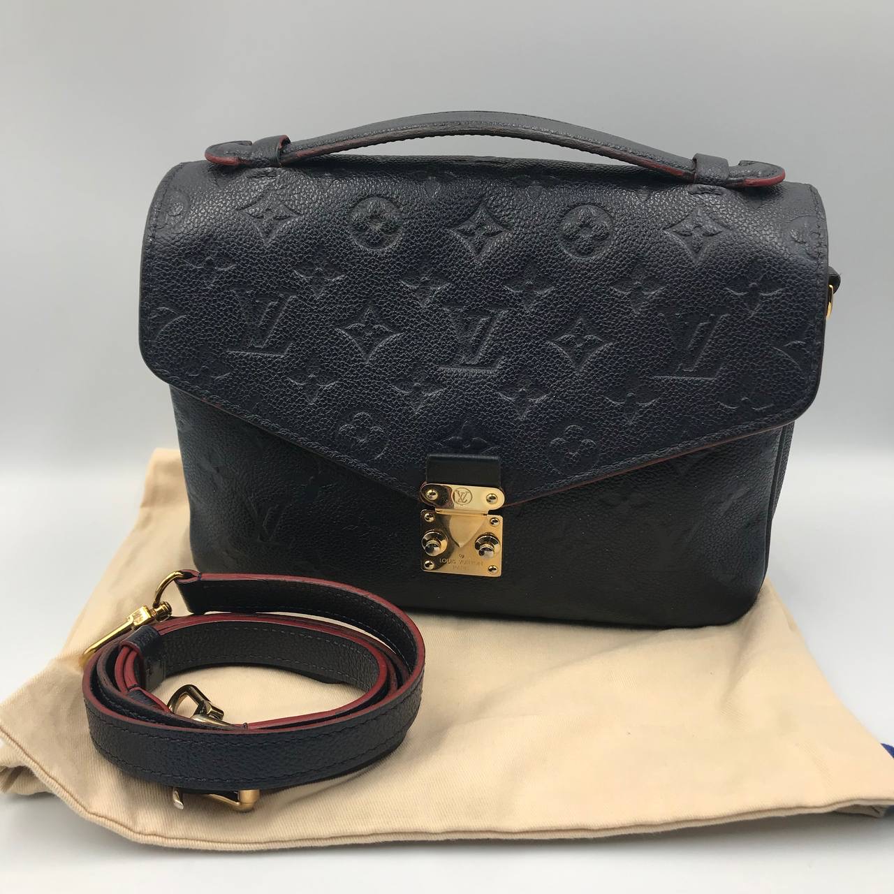 Louis Vuitton Bag Pochette Metis