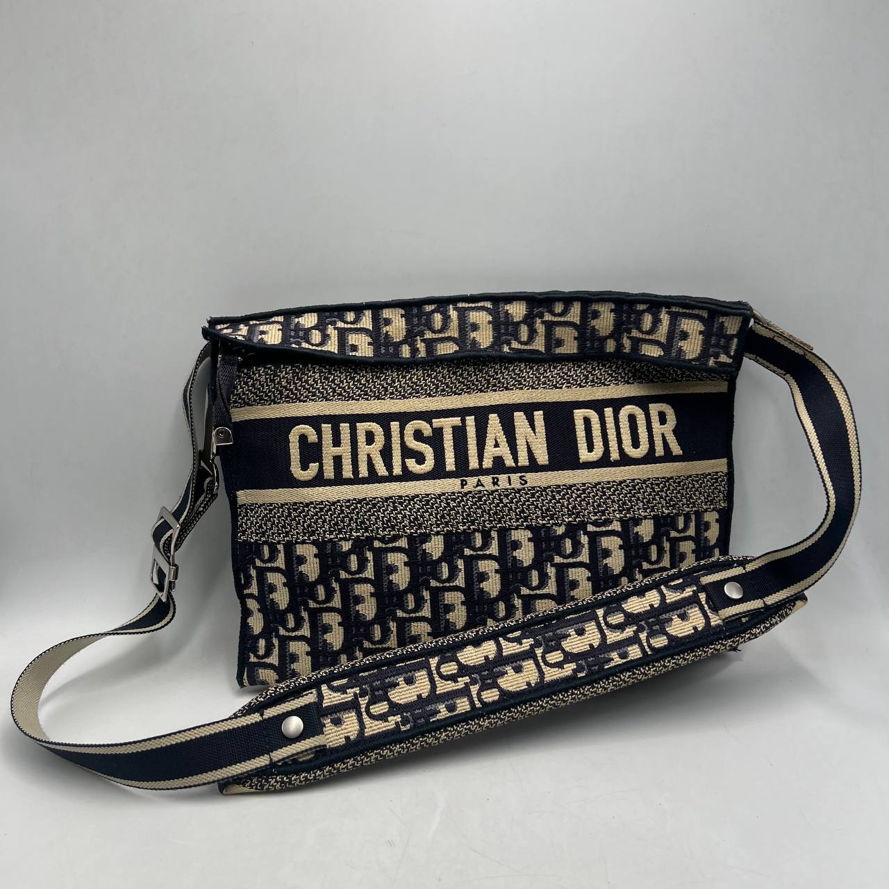 DIOR BAG OBLIQUE  EMBROIDERED