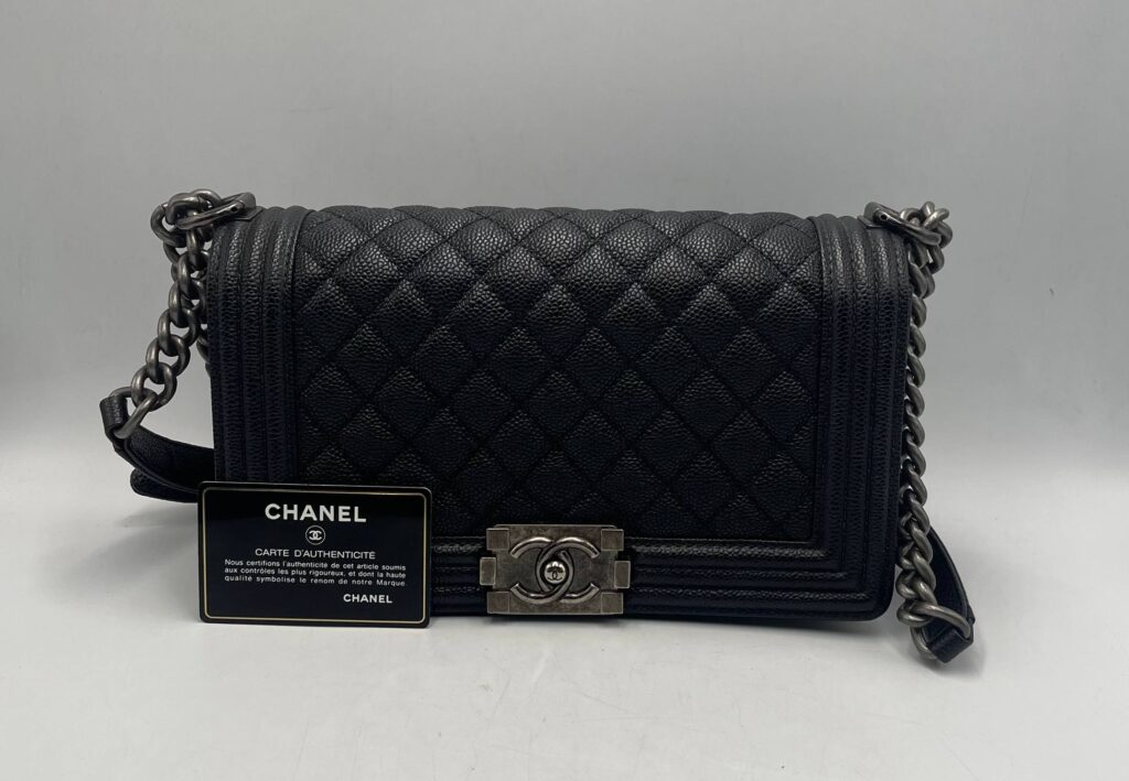 CHANEL BAG BOY CAVIAR SKIN 25CM NO.20 SO BLACK