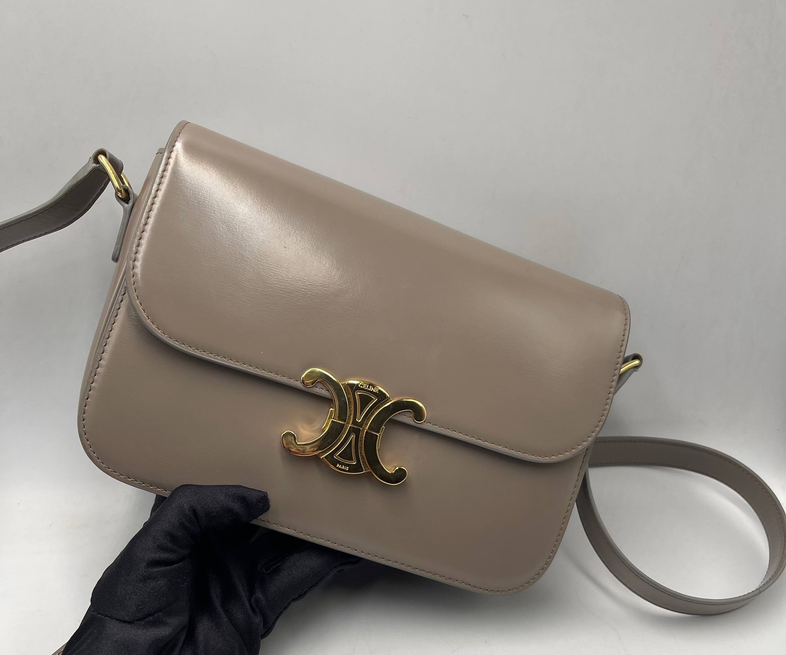 CELINE Triomphe Shoulder Bag  Smooth Calfskin  Light Taupe