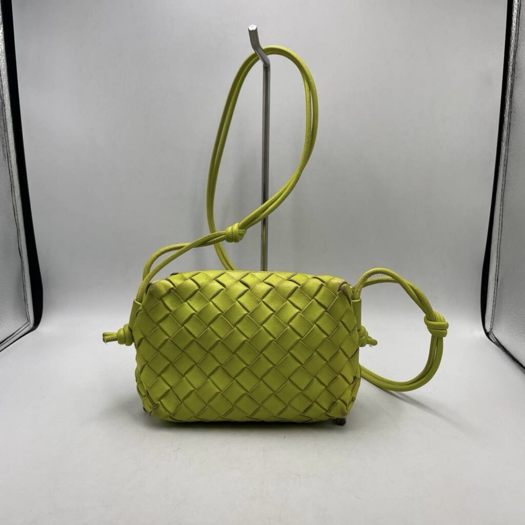 BOTTEGA VENETA MINI LOOP CAMERA BAG