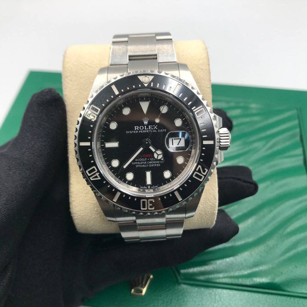 ROLEX WATCH MENS 126600 SEA-DWELLER